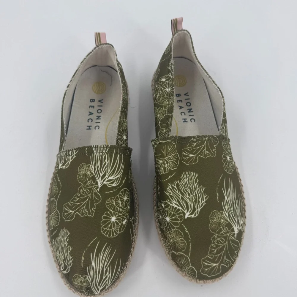 Vionic Beach Laguna Espadrille Flats Womens US 8 Green Botanical Print Slip On